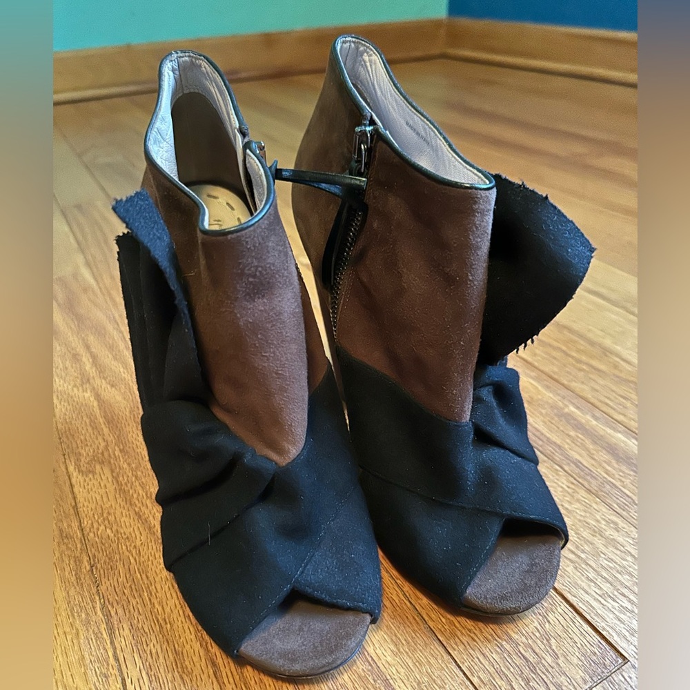 Miu Miu Open Toe Heels From Fall 2012 Runways. - image 2